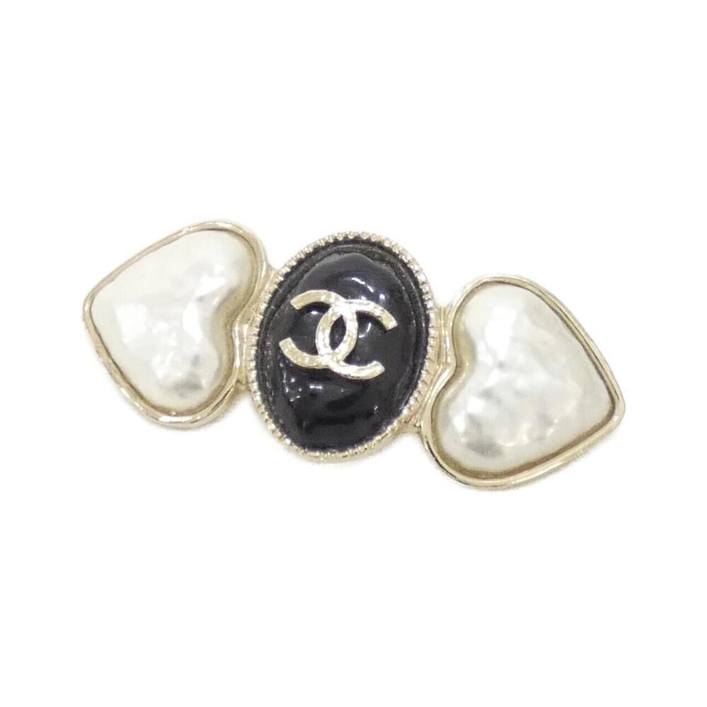 CHANEL Black Brooch